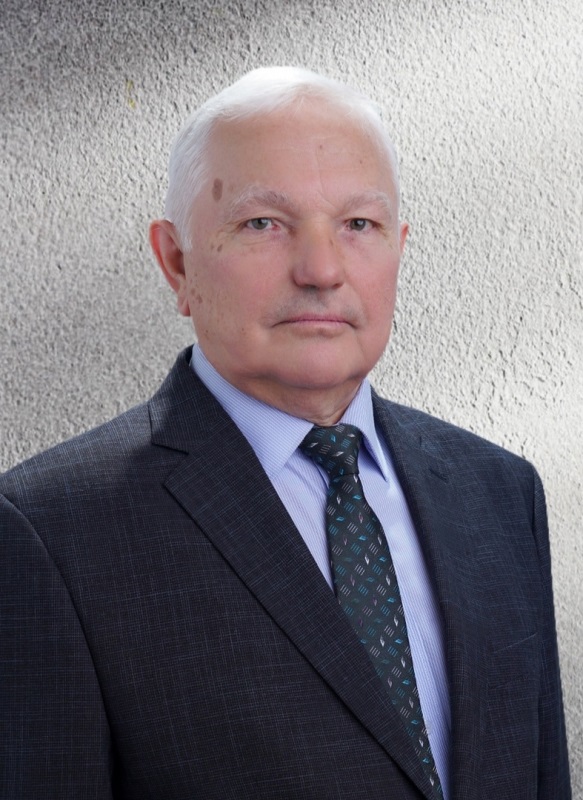 Зуев Валерий Михайлович.